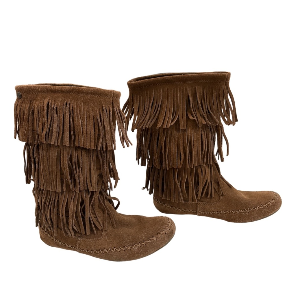 Makalu California suede 3 tiered fringe boot. Size 8  Nalani. Moccasin brown